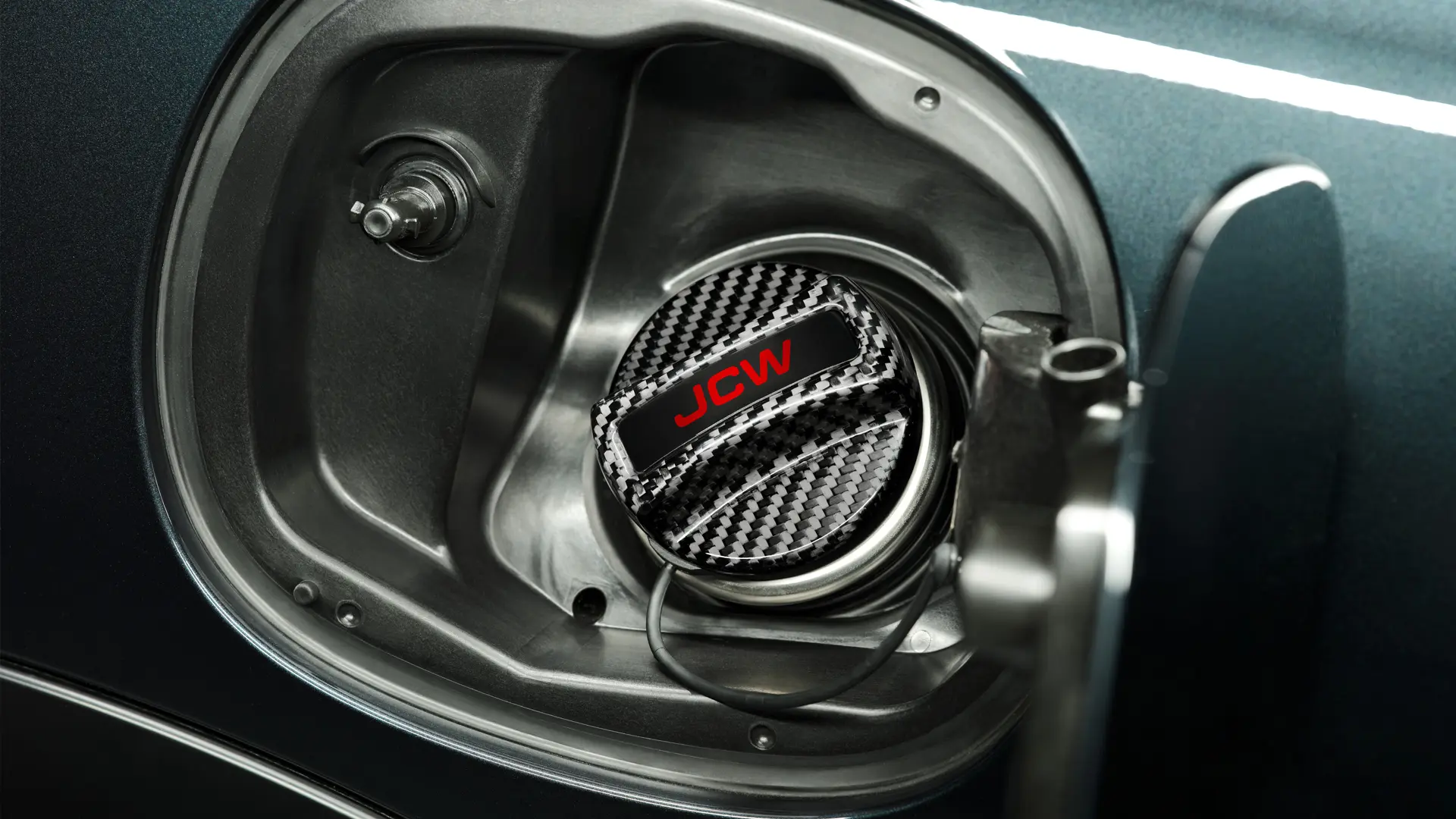 JCW Accessories - JCW fuel filler cap cover in carbon fiber