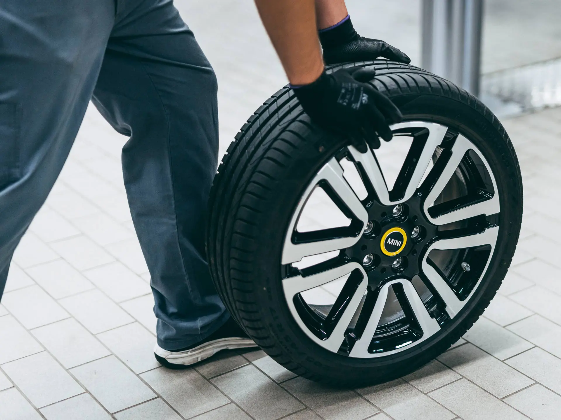 MINI wheels – mini tyre insurance – cover