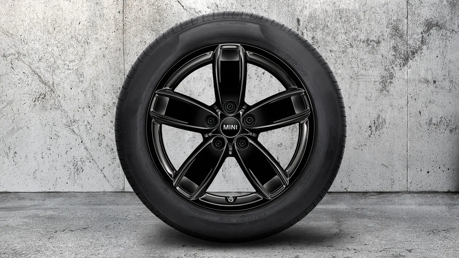 17'' MINI CHANNEL SPOKE 531 (JET BLACK UNI).