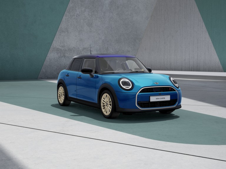 MINI Cooper 5-Door - customisation – curated style collections